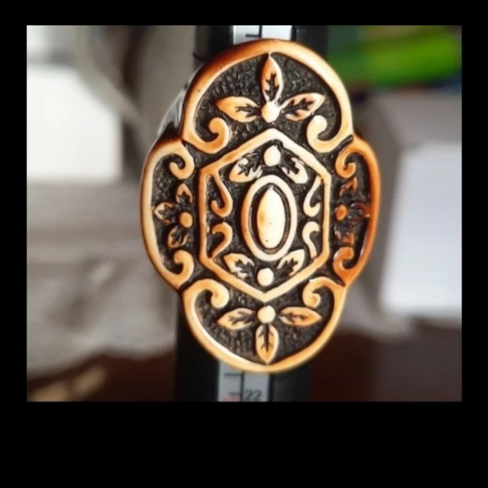 Embossed Statement Ring! - Picture 2 of 4
